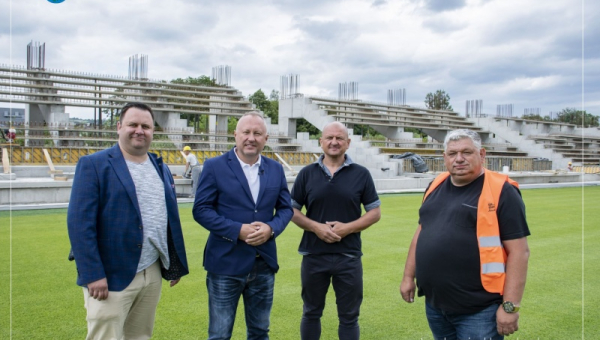 K 47 – prace przy budowie stadionu miejskiego postępują