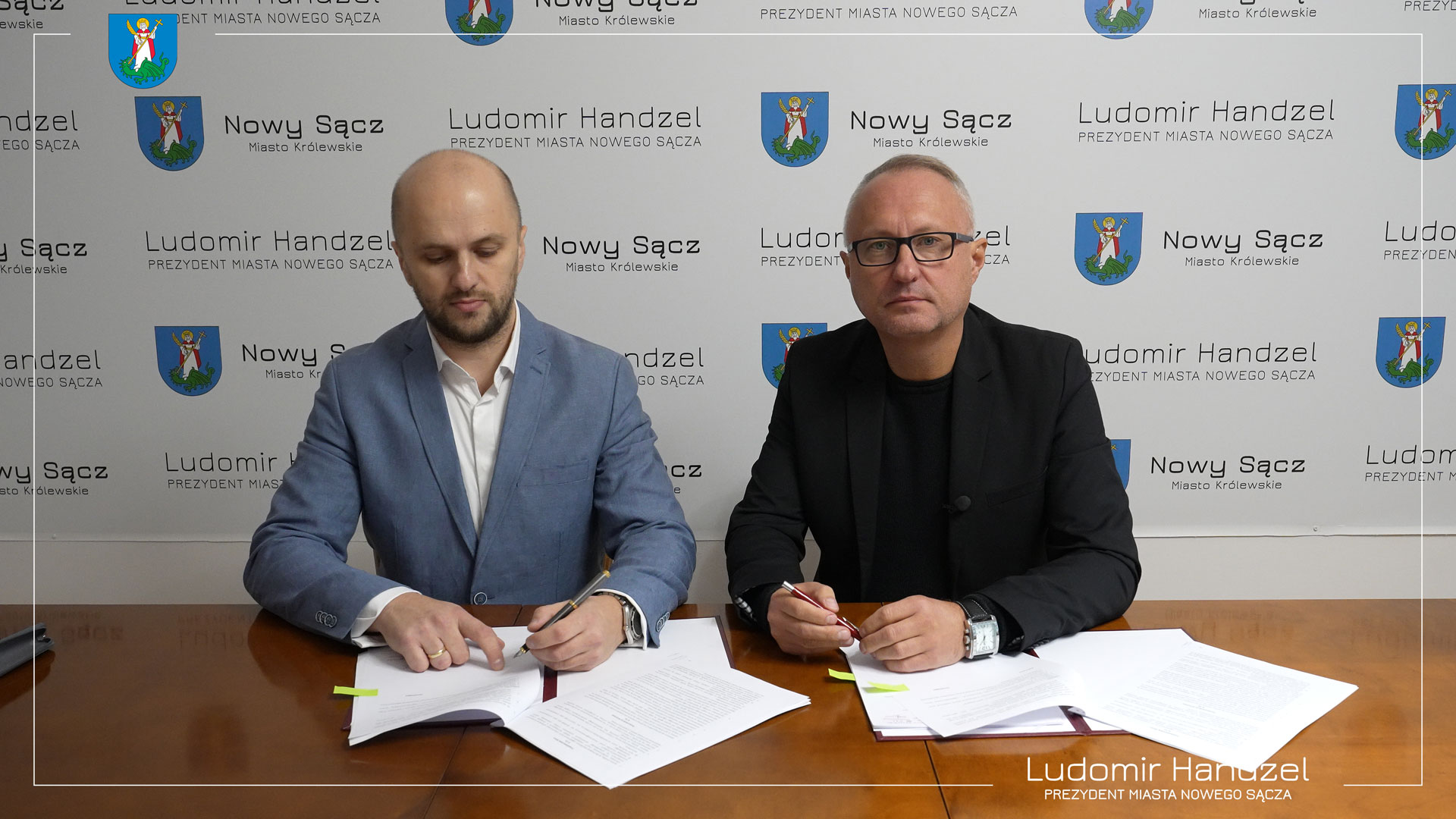 Będzie koncepcja przebudowy Rynku Maślanego. Prezydent podpisał umowę